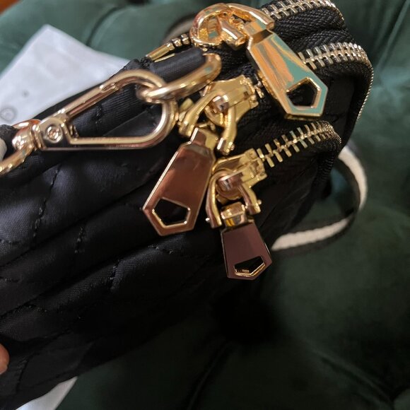 Sol and Selene Divide & Conquer Quilted Crossbody - Picture 4 of 6